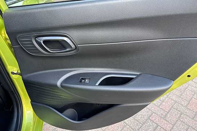 Hyundai i20 1.0T GDi 90 Tech Line 5dr DCT