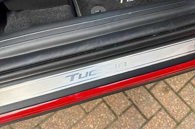 Hyundai TUCSON 1.6T 239 Hybrid Black Line 5dr Auto