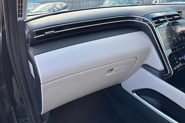 Hyundai TUCSON 1.6 TGDi Plug-in Hybrid Ultimate 5dr 4WD Auto